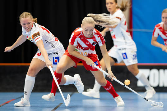Jönköpings Elin Rejgård och Pixbos Moa Andersson