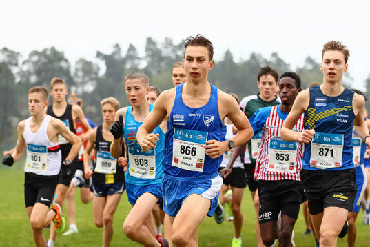 Starten i klasserna P17 och P19, 10 km
