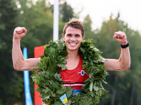 Vinnaren Linus Hultegård, Sävedalens AIK, i klass Män 30