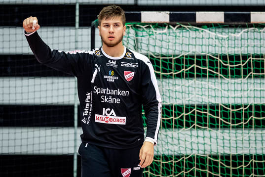 Lugis målvakt Simon Sejr Jensen jublar