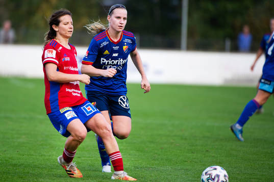 Vittsjös Elizabeth Eddy och Djurgårdens Camilla Huseby
