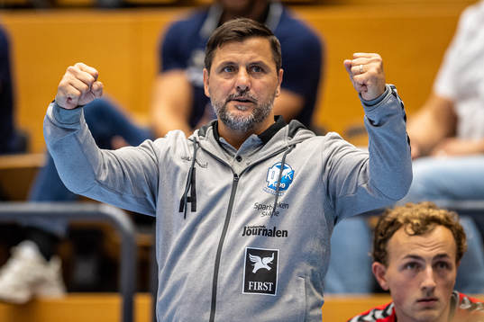 Kristianstads tränare Ljubomir Vranjes jublar