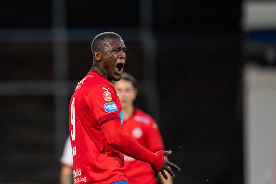 Helsingborgs Alhaji Gero reagerar