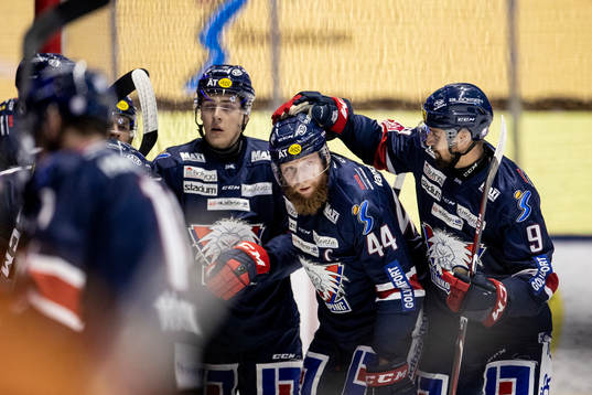 Linköpings Jonas Junland jublar