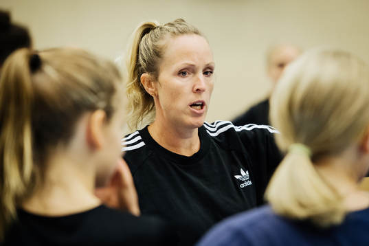 Ru Hedefalk, tränare för Fryshuset basket