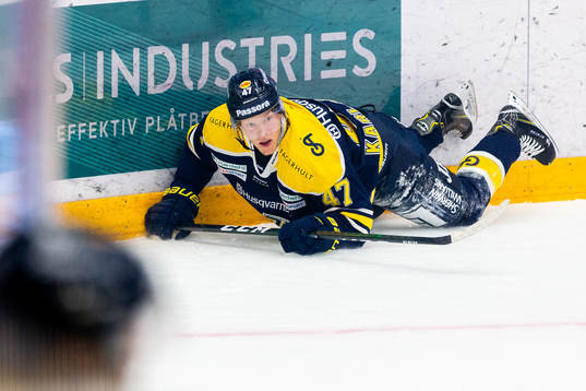 s Anton Karlsson