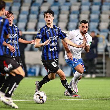 Sirius Jamie Roche och IFK Norrköpings Maic Sema