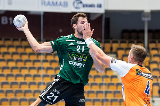 Helsingborgs Mattias Thynell och Kristianstads Adam Nyfjäll