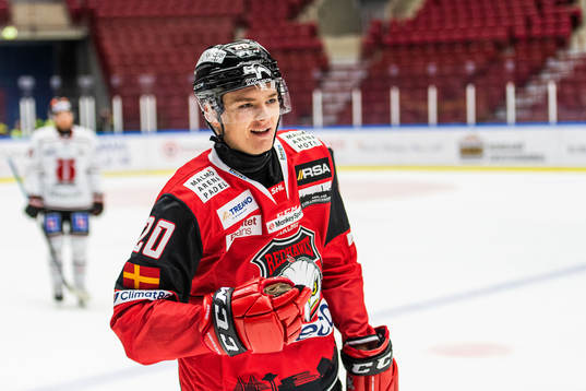 Malmö Redhawks Helge Grans jublar
