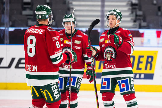 Frölundas Max Friberg jublar