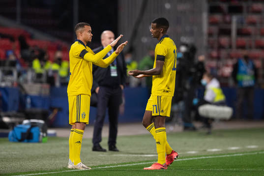 Robin Quaison and Alexander Isak of Sweden