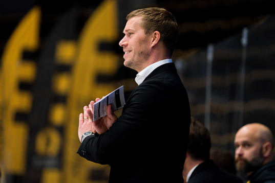 Skellefteås assisterande tränare Niklas Falk