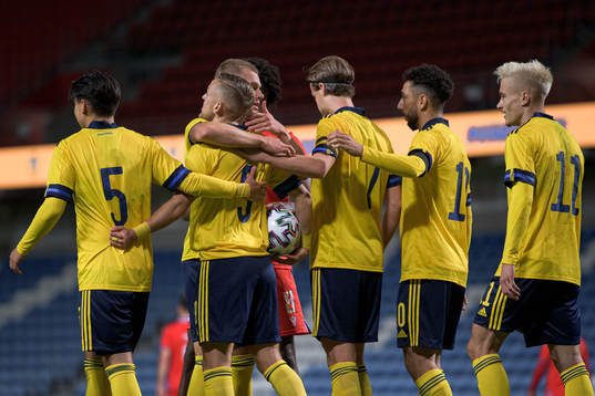 Eric Kahl , Jesper Karlsson, August Erlingmark , Daleho