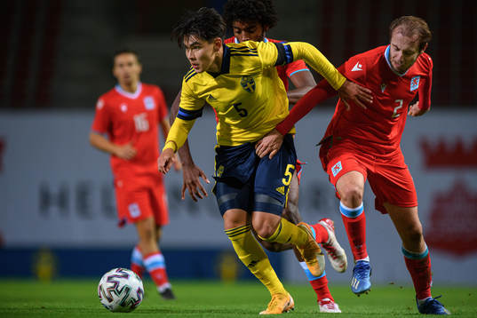 Eric Kahl of Sweden and Loris Bernardy of Luxembourg