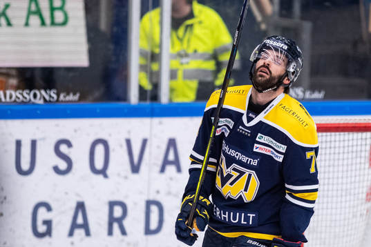 s Linus Fröberg deppar