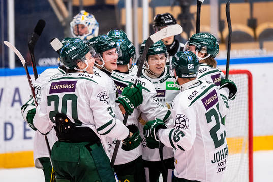 Färjestads spelare jublar