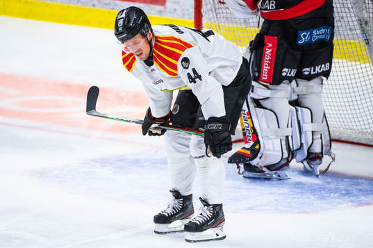 Brynäs Nicklas Danielsson deppar