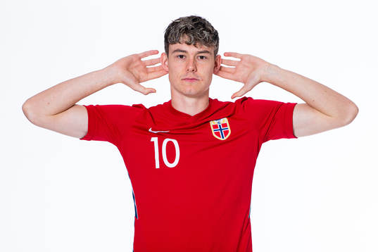 Bläddra bland fler bilder av Football, Norway U21, portraits