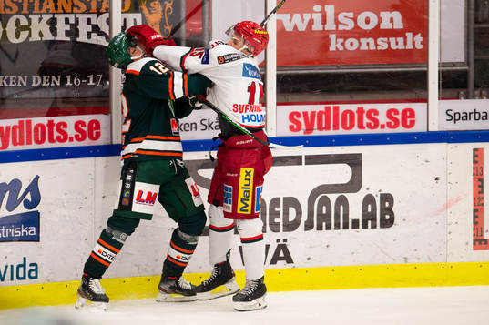 Kristianstads William Pethrus och Modos Filip Sveningsson