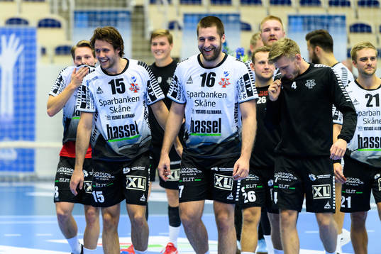 IFK Ystads Christoffer Nilsson och Jonathan Mollerup jublar