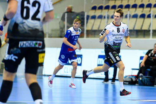 IFK Ystads Christopher Schnell jublar