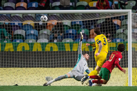 goalkeeper Robin Olsen and Victor Nilsson Lindelöf against
