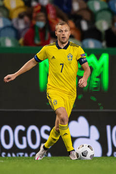 Sebastian Larsson of Sweden