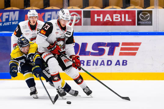 s Christian Sandberg och Malmö Redhawks Adam Ollas Mattsson