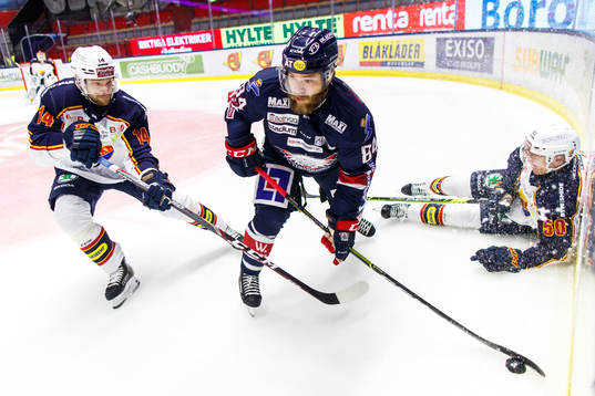 Linköpings Jimmy Andersson mot Djurgårdens Tom Wandell