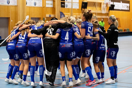 Munka-Ljungbys spelare jublar