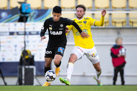 Örebros Romain Gall och Falkenbergs Axel Norén