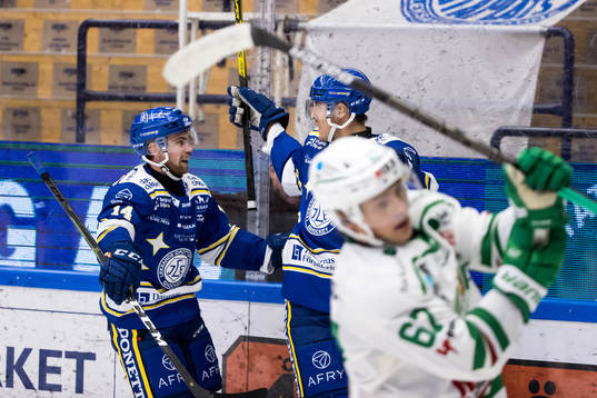 Leksands Oskar Lang jublar