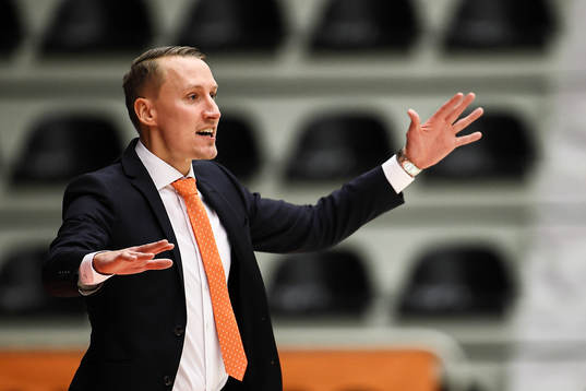 Norrköping Dolphins tränare Mikko Riipinen