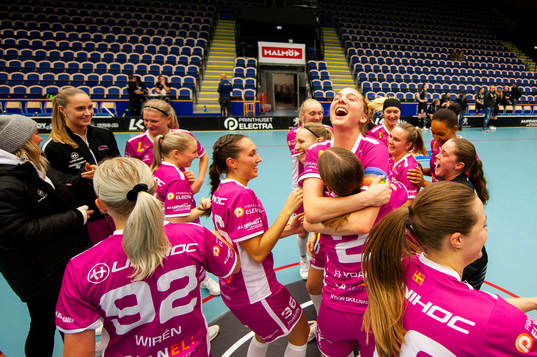 s Ellen Rasmussen jublar