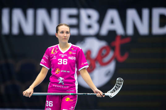 s Madeleine Karlsson
