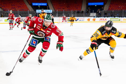 Frölundas Nicklas Lasu och Luleås Jack Connolly