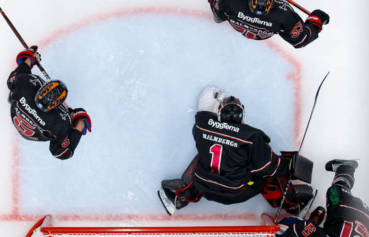 Örebros målvakt Jhonas Enroth