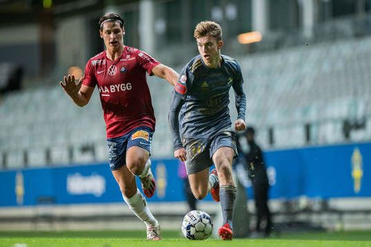 Örgrytes Kevin Ackermann och Östers Carl Johansson