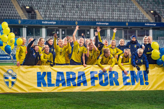 Bläddra bland fler bilder av Football, UEFA Women's Euro Qualifier, Sweden - Iceland