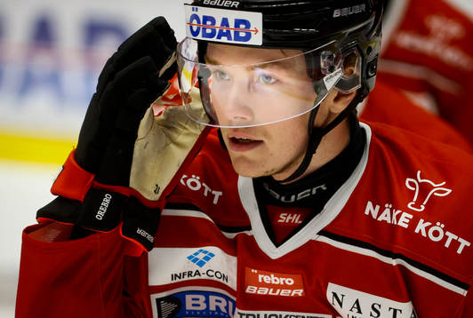 Örebros Linus Öberg jublar