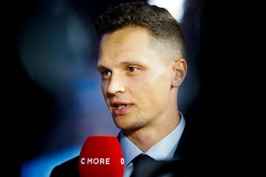 Örebros Kristian Näkyvä blir intervjuad av Cmore