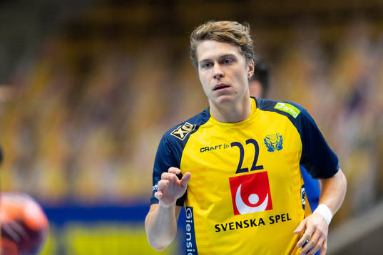 Lucas Pellas of Sweden
