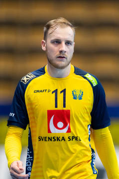 Daniel Pettersson of Sweden