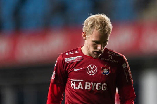 Örgrytes Adam Bergmark Wiberg deppar