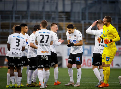 Örebros Rasmus Karjalainen, Deniz Hümmet och målvakt