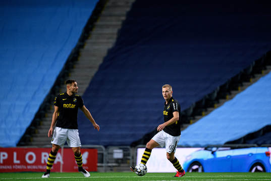 s Sotirios Papagiannopoulos och Sebastian Larsson