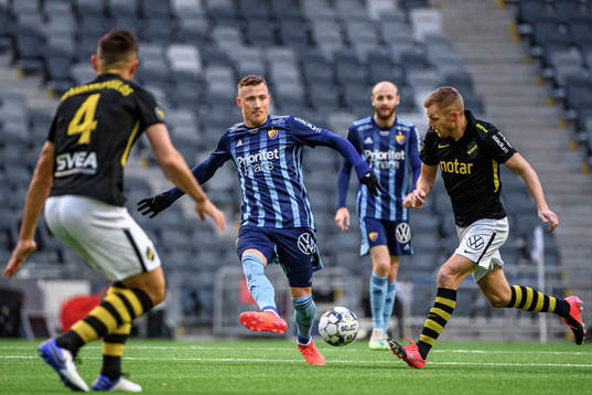 s Sebastian Larsson