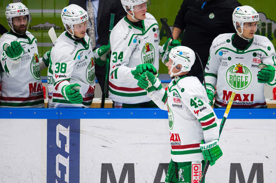 Rögles Olli Palola jublar