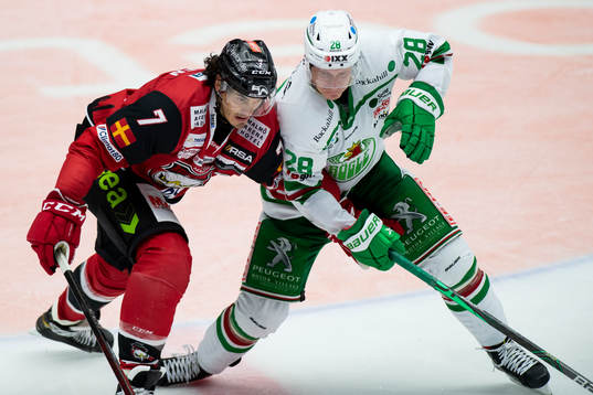 Malmö Redhawks Oliver Lauridsen och Rögles Anton Bengtsson
