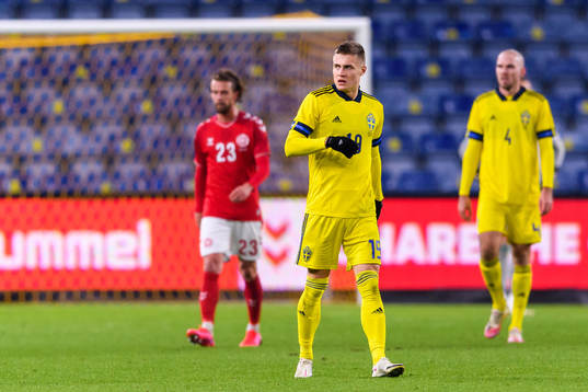 Mattias Svanberg of Sweden looks dejected